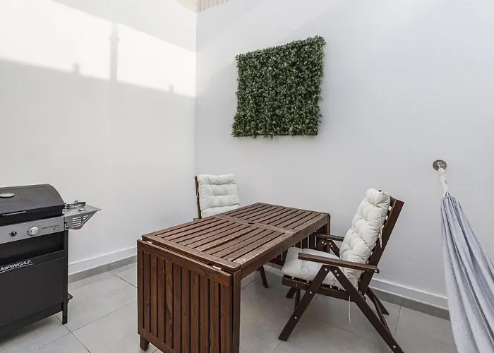 Casa Lobo - 2 Bedrooms - Duplex Vakantiehuis Faro