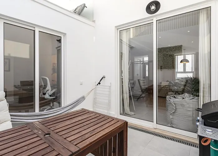 Casa Lobo - 2 Bedrooms - Duplex Vakantiehuis Faro