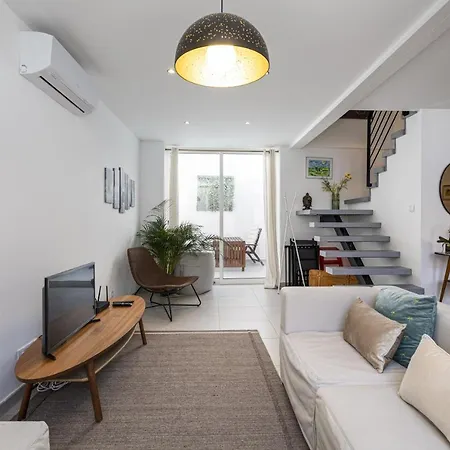 Casa Lobo - 2 Bedrooms - Duplex Vakantiehuis Faro